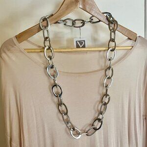 Vestopazzo Collana Chaine Long Necklace – new with tag.